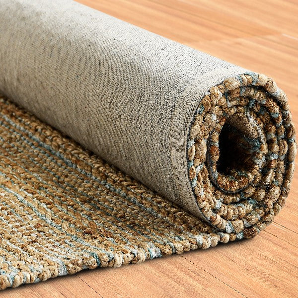 Homeroots 9' X 12' Natural Hand Woven Area Rug  Jute 395140