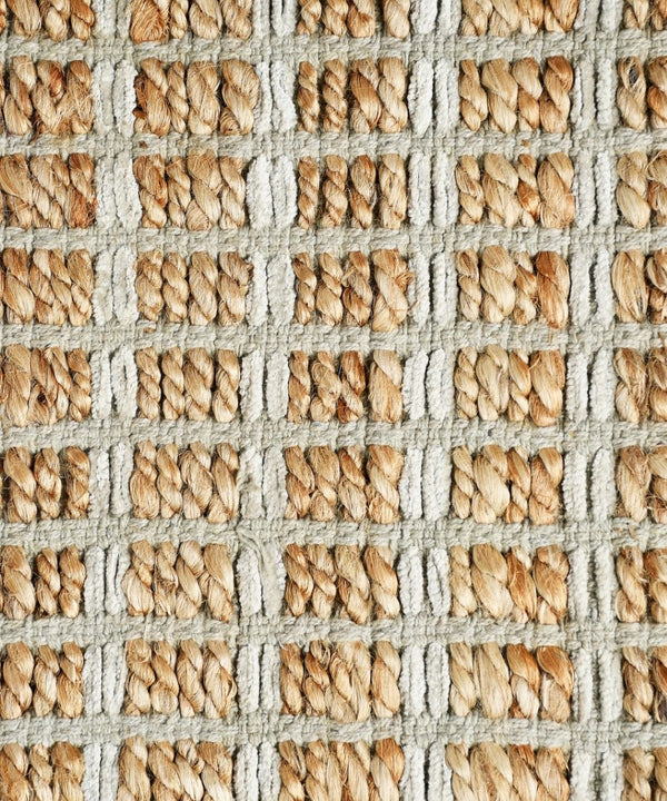 Homeroots 5' Hand Woven Area Rug - Unique Artisan Crafted Design For Warmth And Elegance In Any Room 5' X 8' Jute 395141