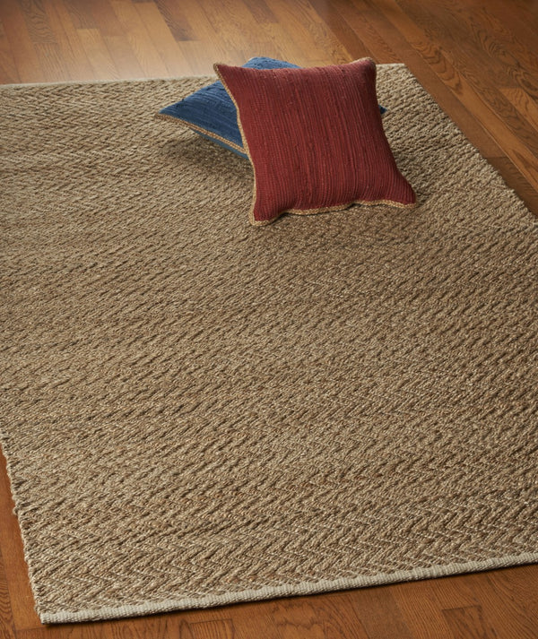 Homeroots 9' X 12' Natural Hand Woven Area Rug  Jute 395161