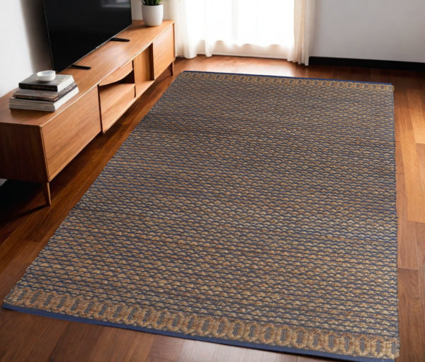 Homeroots 5' X 8' Tan And Blue Detailed Lattice Area Rug  Jute 395171