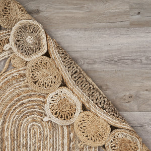 Homeroots 7' Natural Round Hand Braided Area Rug  Jute 395178