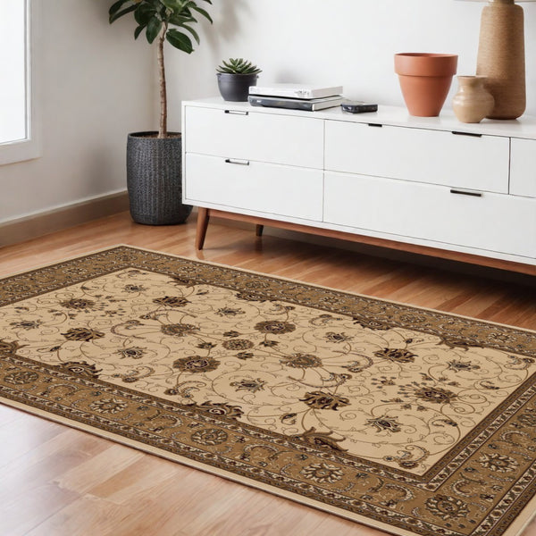 Homeroots 4' X 6' Beige And Ivory Oriental Power Loom Area Rug  Olefin 395233