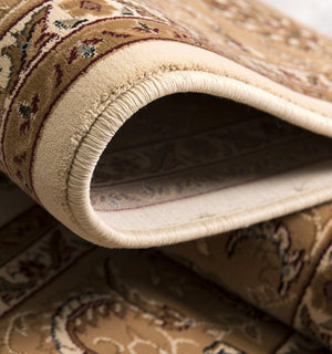 Homeroots 5' Beige And Ivory Round Oriental Power Loom Area Rug  Olefin 395234