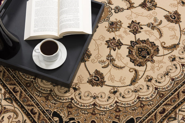 HomeRoots 4' Timeless Beige and Black Floral Medallion Power Loom Area Rug for Elegant Home Décor Solutions 5' X 8' Rectangle 395383