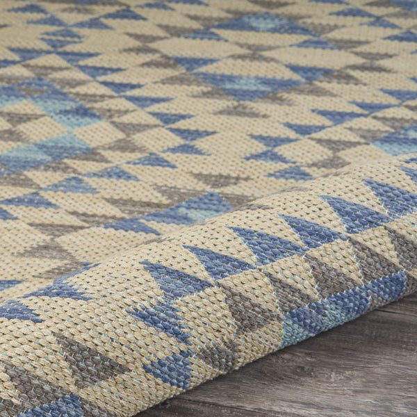 Homeroots 5' X 7' Blue Decorative Lattice Area Rug  Cotton 395475