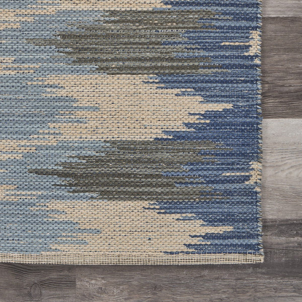 Homeroots 5' X 7' Blue And Cream Ikat Pattern Area Rug  Cotton 395479