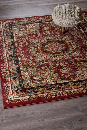 Homeroots 5' X 7' Red Royal Medallion Area Rug  Olefin 395735