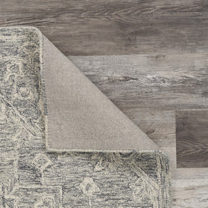 HomeRoots 5' Gray Floral Finesse Area Rug – Hand-Hooked Wool Design for Contemporary Living Spaces and Durability 5' X 7' Rectangle 395787