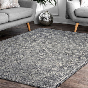 HomeRoots 5' Gray Floral Finesse Area Rug – Hand-Hooked Wool Design for Contemporary Living Spaces and Durability 5' X 7' Rectangle 395787