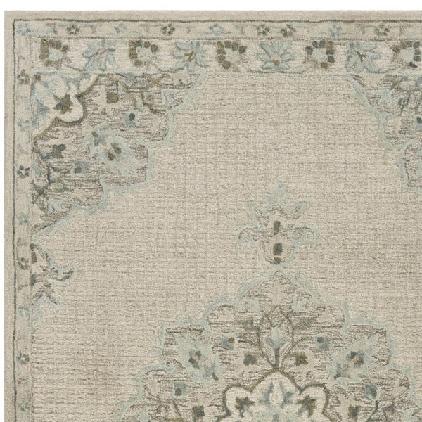 HomeRoots 8' Ivory Handmade Wool Area Rug - Timeless Elegance and Cozy Comfort for Any Living Space 8' X 10' 395930
