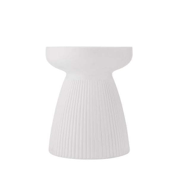 English Elm Outdoor Mgo Round Side Table Weatherproof Matte White Patio or Living Room Accent N772P374362W