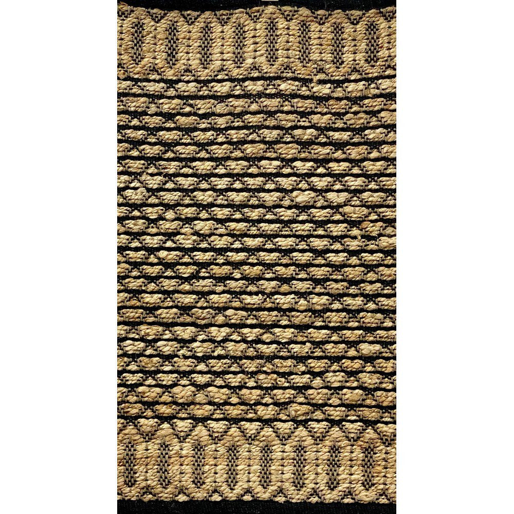 Homeroots 5' X 7' Tan And Black Hand Woven Area Rug  Jute 396009