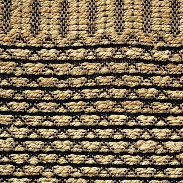 Homeroots 5' X 7' Tan And Black Hand Woven Area Rug  Jute 396009