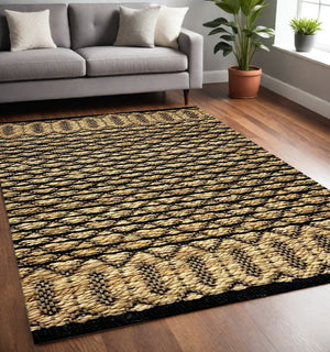 Homeroots 5' X 7' Tan And Black Hand Woven Area Rug  Jute 396009
