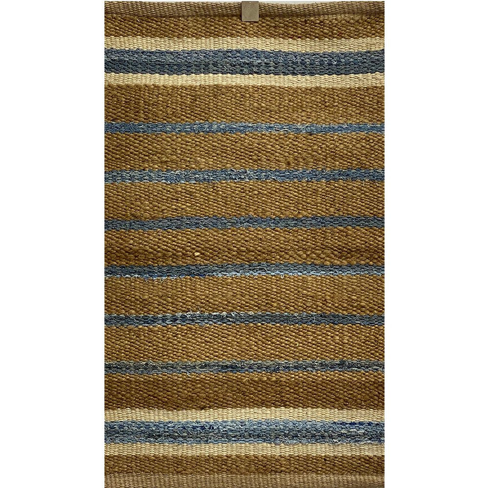 Homeroots 5' X 7' Tan And Ivory Hand Woven Area Rug  Jute 396011