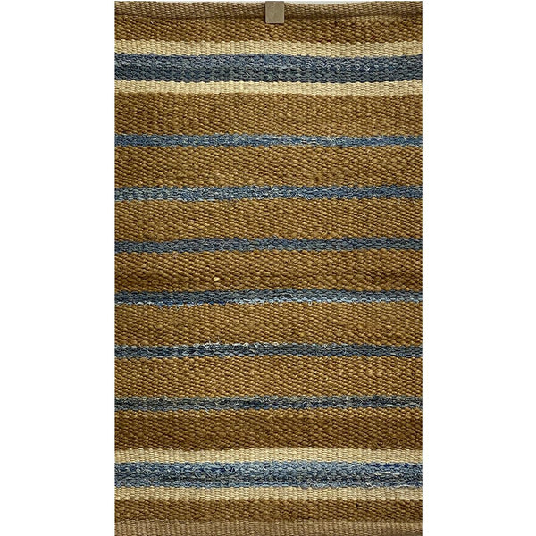 Homeroots 5' X 7' Tan And Ivory Hand Woven Area Rug  Jute 396011