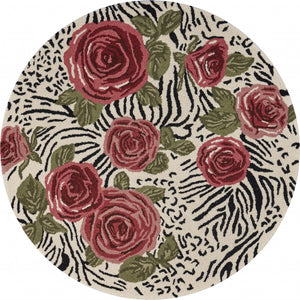 Homeroots 4' Round Red Rose Bed Area Rug  Wool 396166