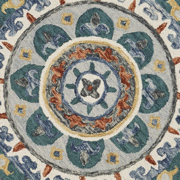 HomeRoots 6' Green and Ivory Wool Hand-Tufted Rug - Artisan Crafted Comfort for Timeless Home Elegance 6' Round 396171