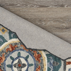 HomeRoots 6' Green and Ivory Wool Hand-Tufted Rug - Artisan Crafted Comfort for Timeless Home Elegance 6' Round 396171