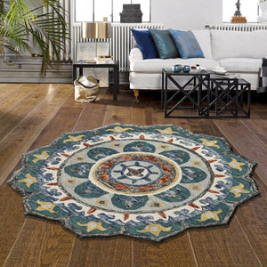 HomeRoots 6' Green and Ivory Wool Hand-Tufted Rug - Artisan Crafted Comfort for Timeless Home Elegance 6' Round 396171