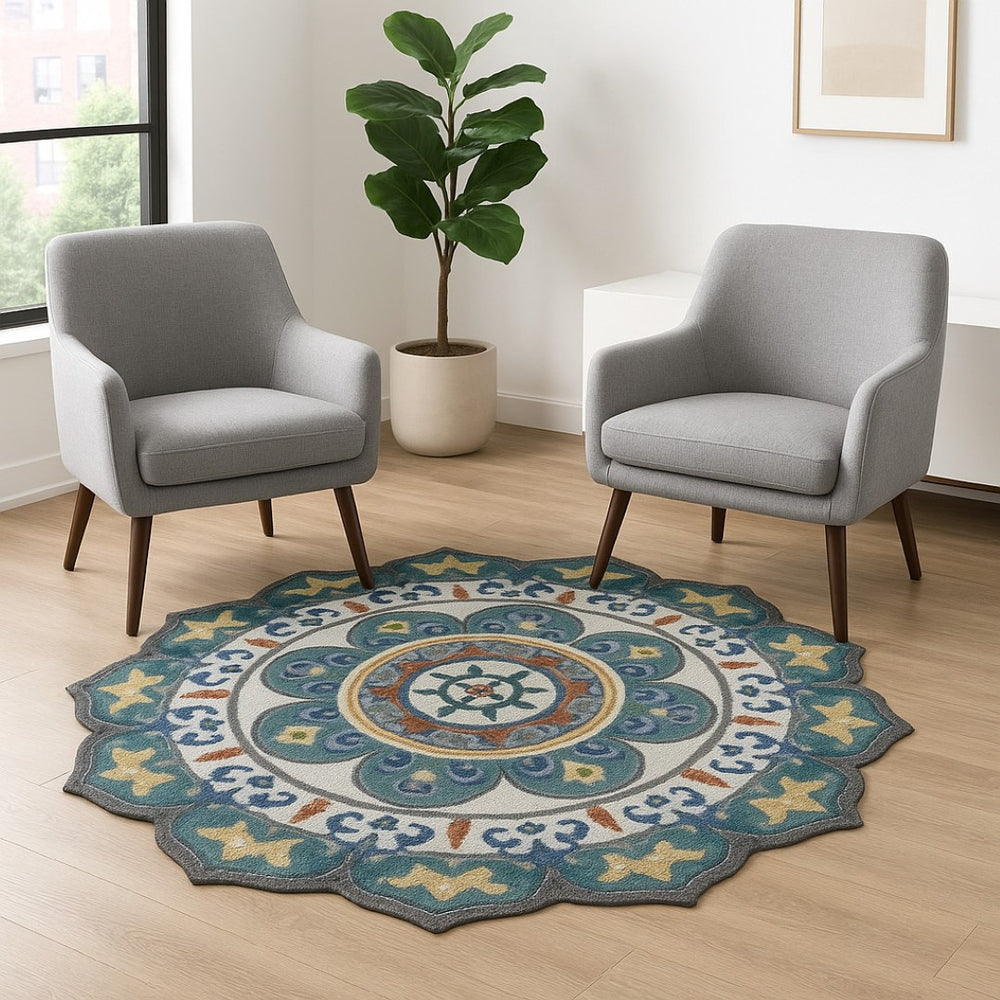 HomeRoots 6' Green and Ivory Wool Hand-Tufted Rug - Artisan Crafted Comfort for Timeless Home Elegance 6' Round 396171