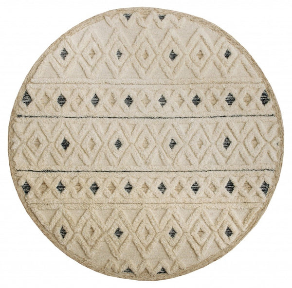 HomeRoots 6' Cream and Blue Tufted Diamonds Area Rug - Luxurious Wool, Cozy Style for Modern Interiors 6' Round 396177
