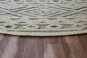 HomeRoots 6' Modern Geometric Area Rug in Cream and Sage – Handcrafted Wool for Comfort and Style 6' Round 396185