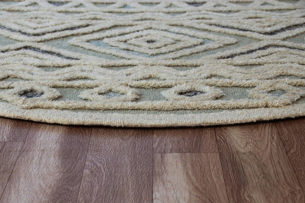 HomeRoots 6' Modern Geometric Area Rug in Cream and Sage – Handcrafted Wool for Comfort and Style 6' Round 396185