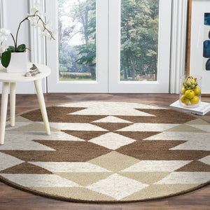 Homeroots 4' Round Brown Bohemian Geometric Area Rug  Wool 396186
