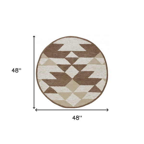 Homeroots 4' Round Brown Bohemian Geometric Area Rug  Wool 396186