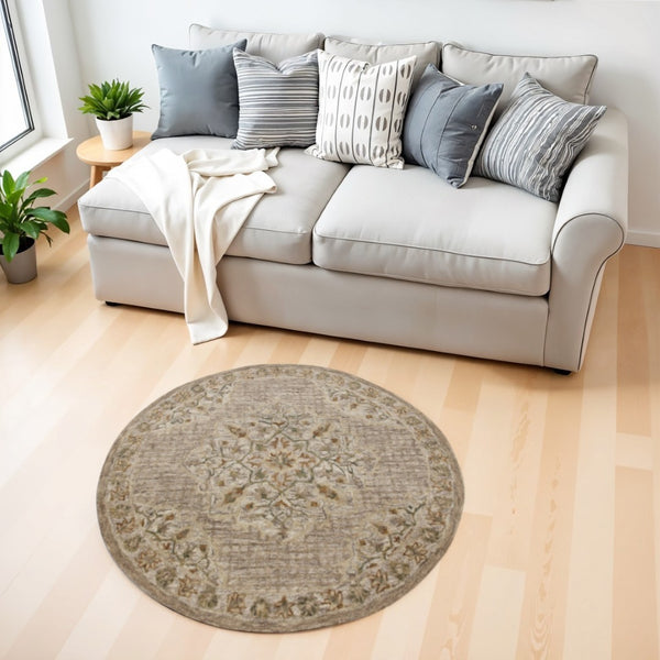 HomeRoots 4' Distressed Beige Medallion Area Rug - Timeless Floral Design for Cozy Traditional Spaces 4' Round 396192