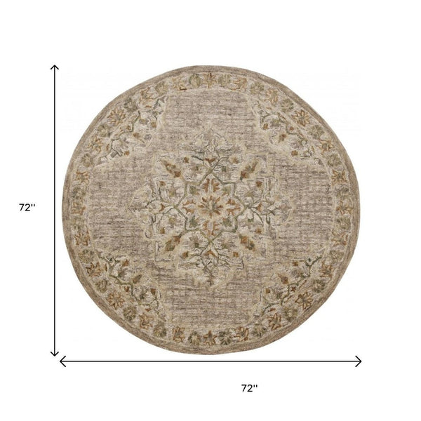 HomeRoots 4' Distressed Beige Medallion Area Rug - Timeless Floral Design for Cozy Traditional Spaces 6' Round 396193