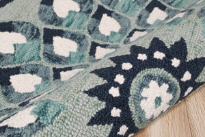 Homeroots 4' Round Blue And White Floral Feather Area Rug  Wool 396198