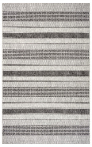 Homeroots 8' X 10' Gray And Black Indoor Outdoor Area Rug  Polypropylene 396232