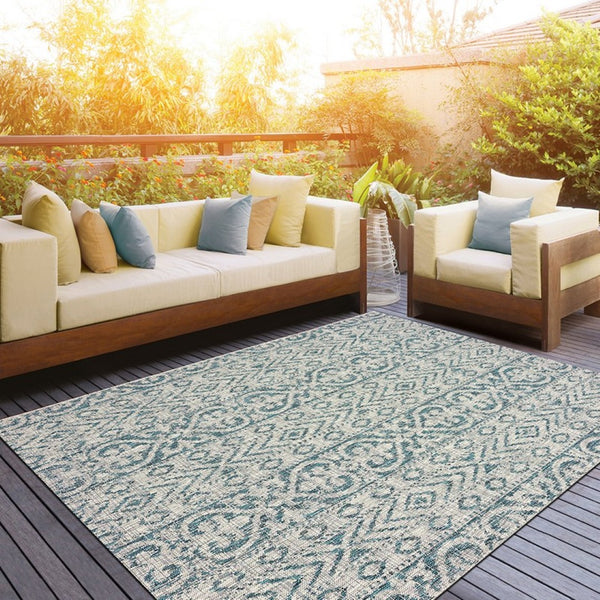 HomeRoots 8' Contemporary Blue and Gray Indoor/Outdoor Area Rug for Versatile Spaces - Durable & Stylish 8' x 10' 396237