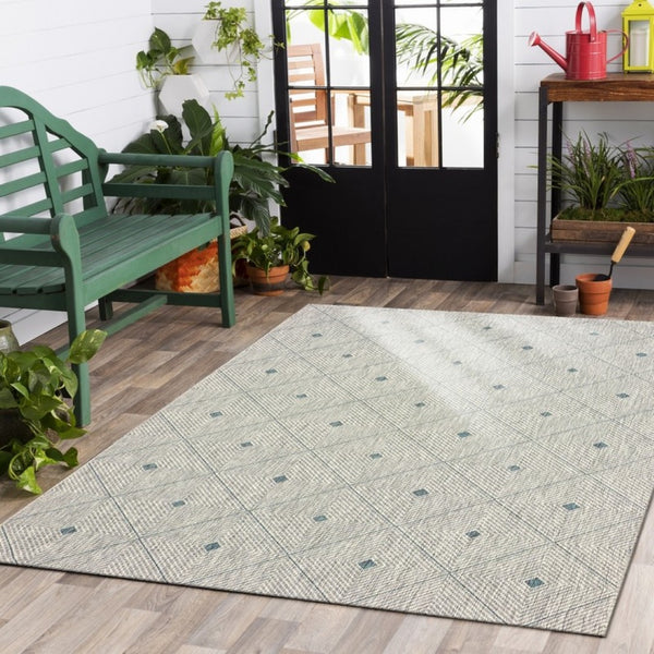 HomeRoots 8' Versatile Blue and Gray Indoor Outdoor Area Rug for Stylish Spaces, Easy Care, and Durability 8' x 10' 396240