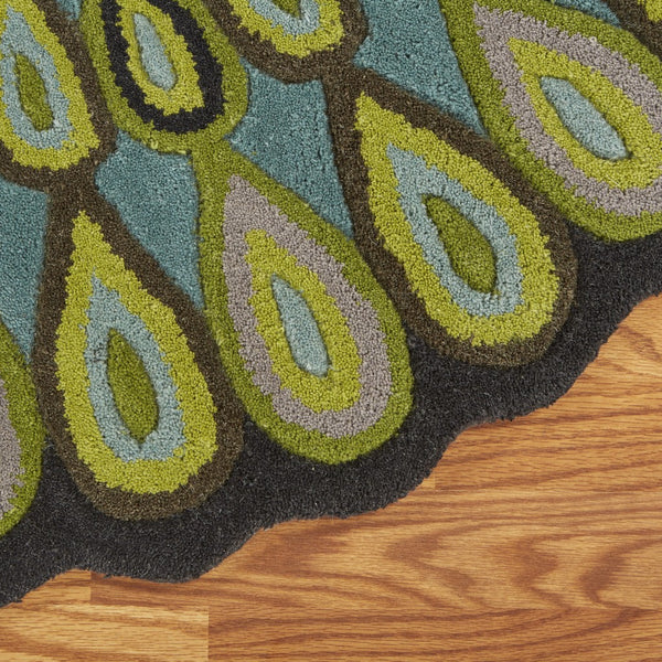 Homeroots 8’ Round Green Peacock Feather Area Rug  Wool 396248