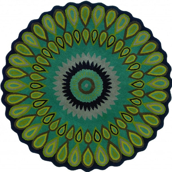 HomeRoots 8' Green Wool Hand-Tufted Round Rug - Artisan Crafted Comfort for Any Room with Timeless Style 8' Round 396248