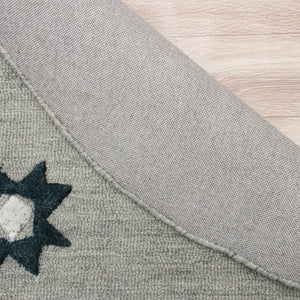 HomeRoots 7' Gray Wool Hand-Hooked Area Rug – Timeless Craftsmanship for Modern and Classic Interiors 7' Round 396258
