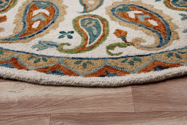 Homeroots 7' Round Orange And White Paisley Area Rug  Wool 396260