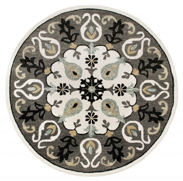 HomeRoots 5' Gray Wool Area Rug – Handmade, Cozy, and Durable Design for Any Room's Artful Touch 5' Round 396261