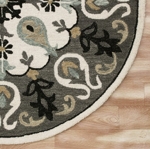 HomeRoots 5' Gray Wool Area Rug – Handmade, Cozy, and Durable Design for Any Room's Artful Touch 5' Round 396261