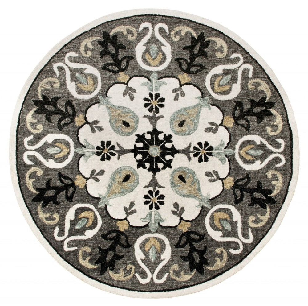 HomeRoots 7' Gray Wool Hand Hooked Area Rug - Handcrafted Comfort with Timeless Texture for Any Room 7' Round 396262
