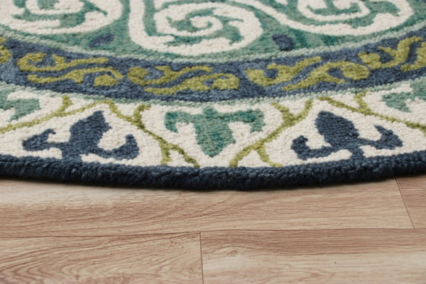 HomeRoots 5' Ornate Medallion Area Rug in Calming Blues and Greens - Timeless Elegance for Your Space 5' Round 396263