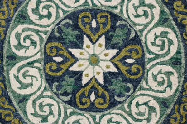 HomeRoots 7' Ornate Medallion Area Rug in Calming Blue and Green Tones for Elegant Home Décor and Style 7' Round 396264