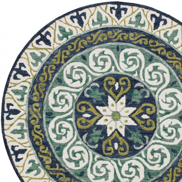 HomeRoots 7' Ornate Medallion Area Rug in Calming Blue and Green Tones for Elegant Home Décor and Style 7' Round 396264
