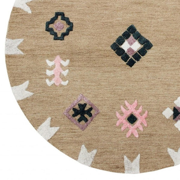 HomeRoots 5' Taupe Wool Handcrafted Area Rug – Elegant, Durable, and Cozy Handmade Addition for Any Space 5' Round 396269