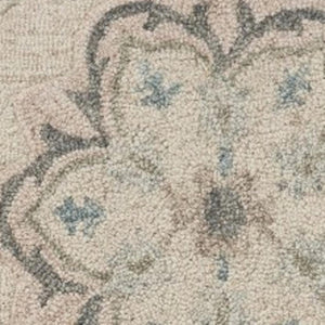 HomeRoots 7' Gray Wool Hand-Tufted Area Rug – Luxurious Soft Pile for Elegant Living Spaces & Timeless Style 5' X 7' Rectangle 396286