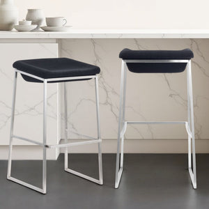 Homeroots Set Of Two 29" Gray And Silver Steel Backless Bar Height Bar Chairs   396349