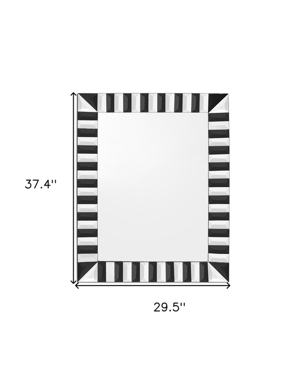 Homeroots Black Rectangle Accent Glass Mirror  Glass 396600